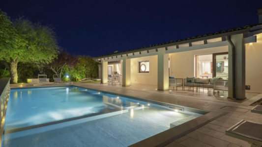 06_villa-scarlet-con-piscina-privata-1024×576