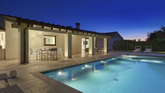 23_villa-scarlet-con-piscina-privata-1024×576