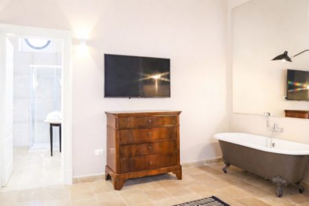 Moscato-Boutique-Noto-Sicilymyhome-j-1024×683